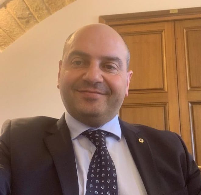 Istituzione dello psicologo delle cure primarie in Sicilia, il testo passa in Commissione Bilancio all’ARS. Giuseppe Zitelli (FdI) : “Dopo l’esame degli emendamenti, ancora più vicini al traguardo”